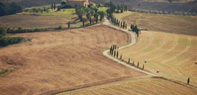 Motoraduni in Toscana: Una Guida ai Raduni Moto nella Terra del Rinascimento
