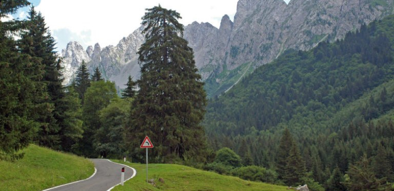 Il Passo del Vivione in Moto: Un’Avventura tra le Montagne Lombarde